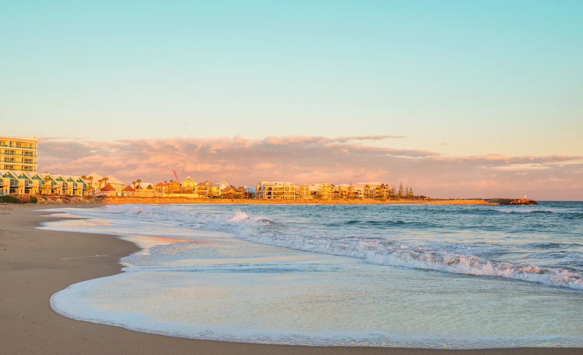 White sand beach and turquoise Indian Ocean water along the Mandurah coastline