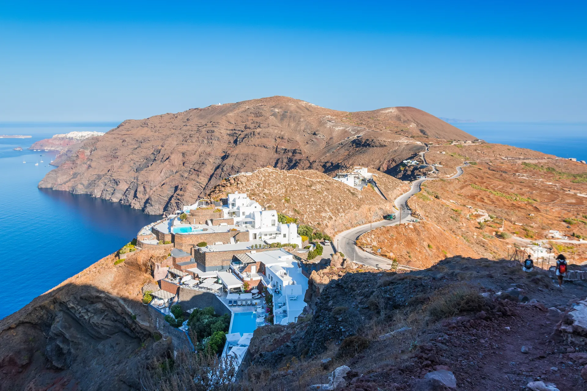 Caldera hiking path between Fira and Oia in Santorini