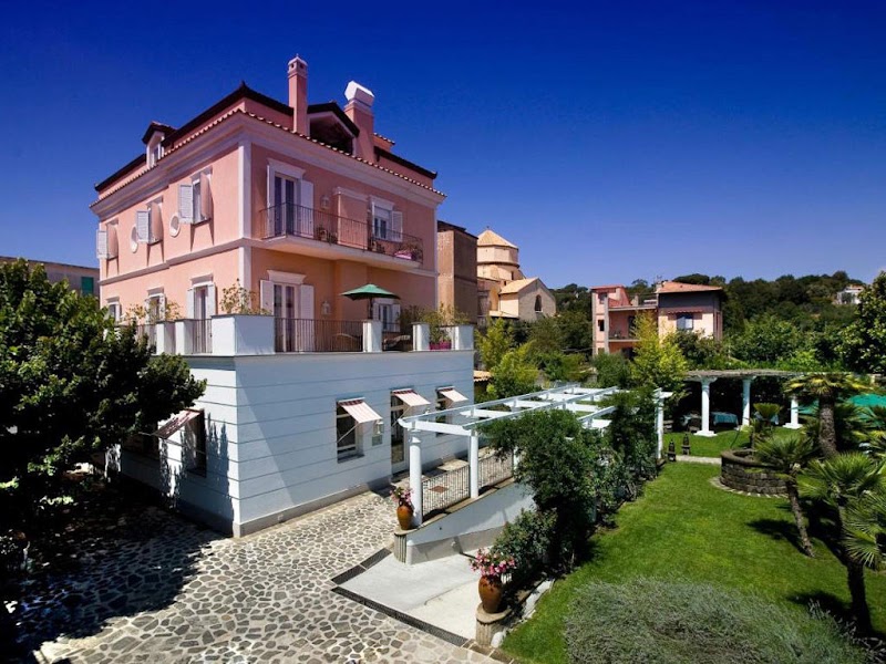 Don Alfonso 1890, photo from Google